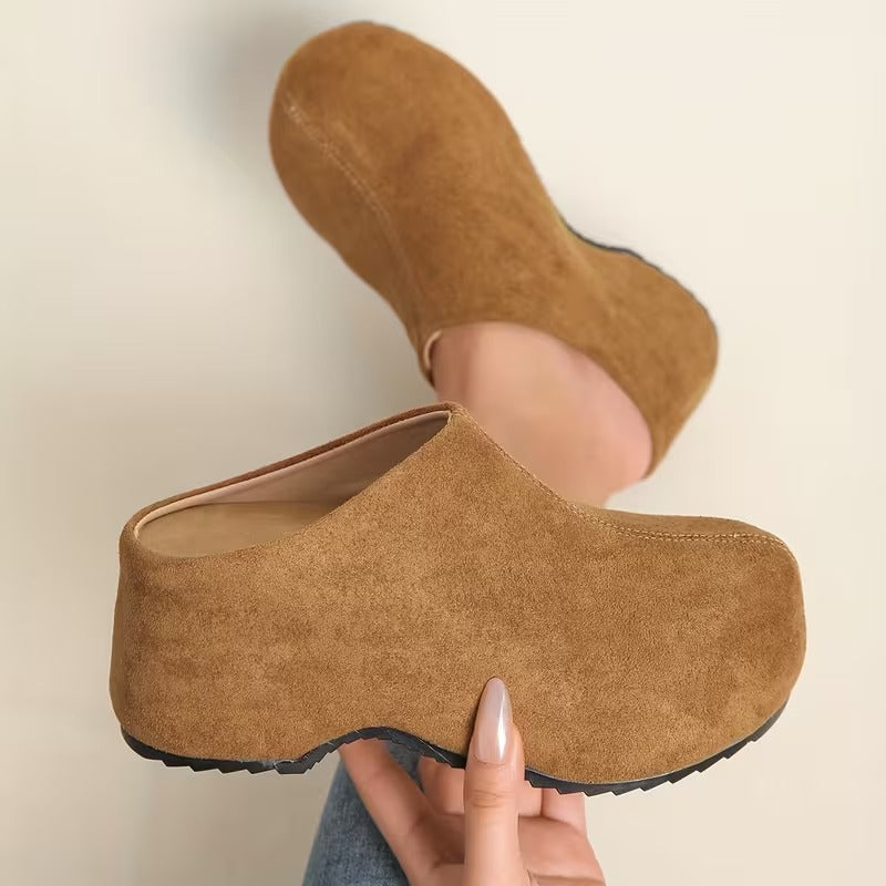Damskie buty typu mule w nowym stylu