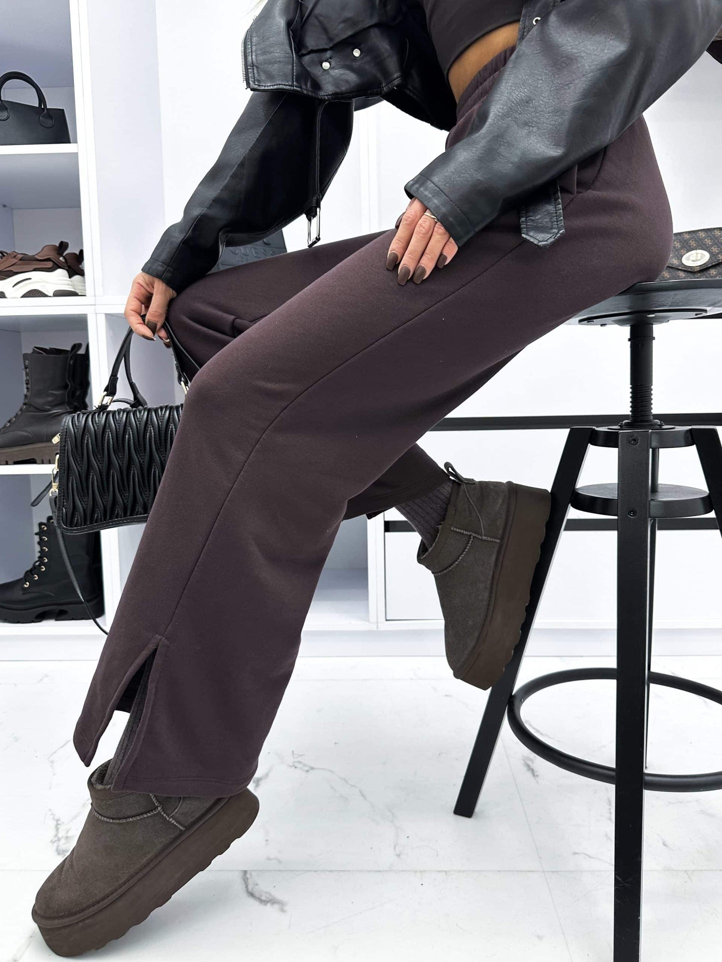 Spodnie dresowe z rozcięciem wide leg | 1+2 GRATIS