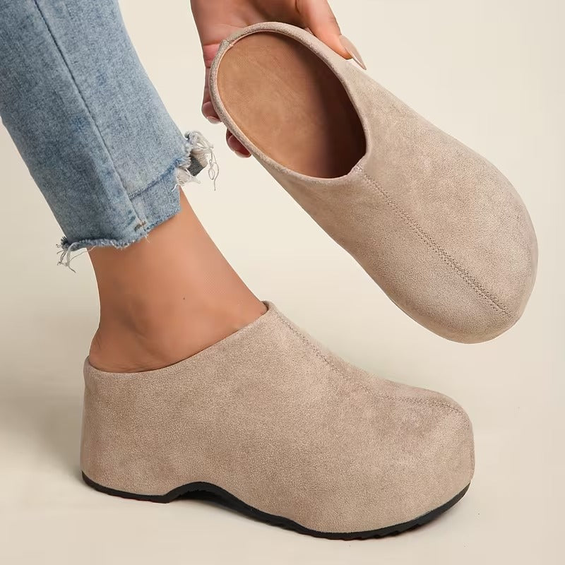 Damskie buty typu mule w nowym stylu